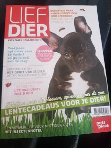 hondenwandeling-verslag-ndjoy-goodiebag-hondenworsten-magazine-pets-place